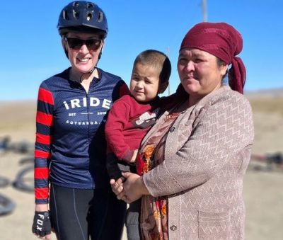 Ms Ruth Murphy Cycling on the  tour with redspokes